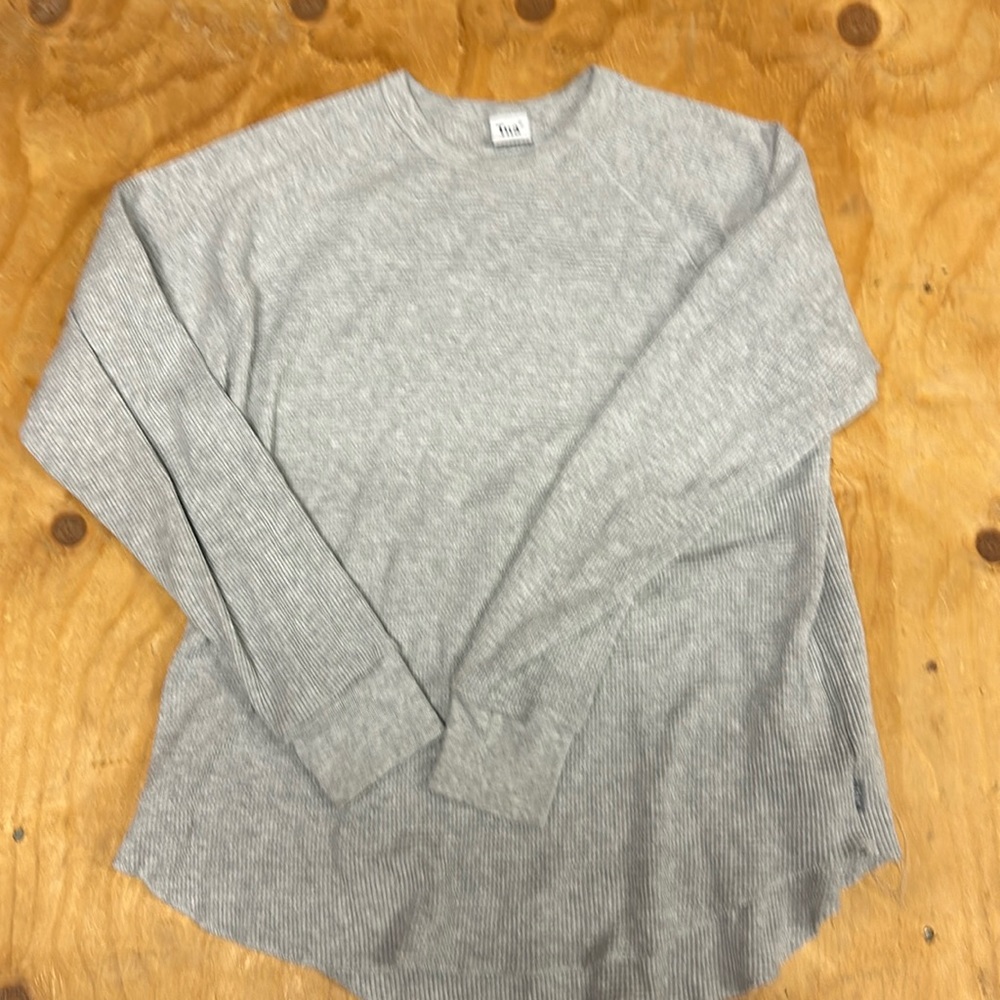 TNA at Aritzia waffle long sleeve crewneck top - Heather grey